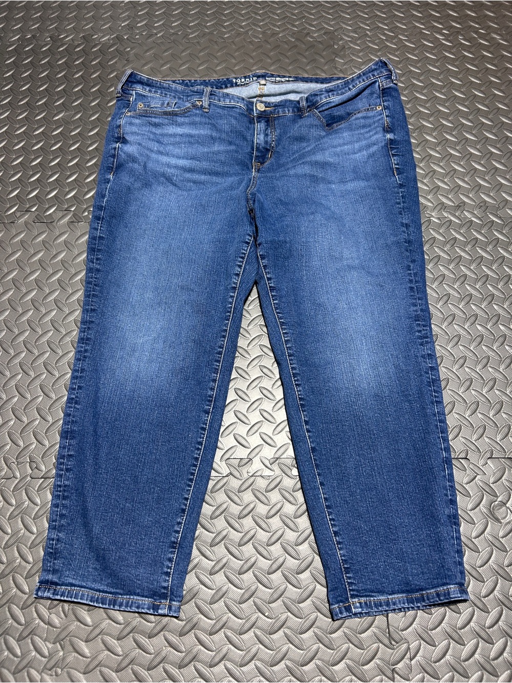 Torrid Perfect Boyfriend Ankle Jeans